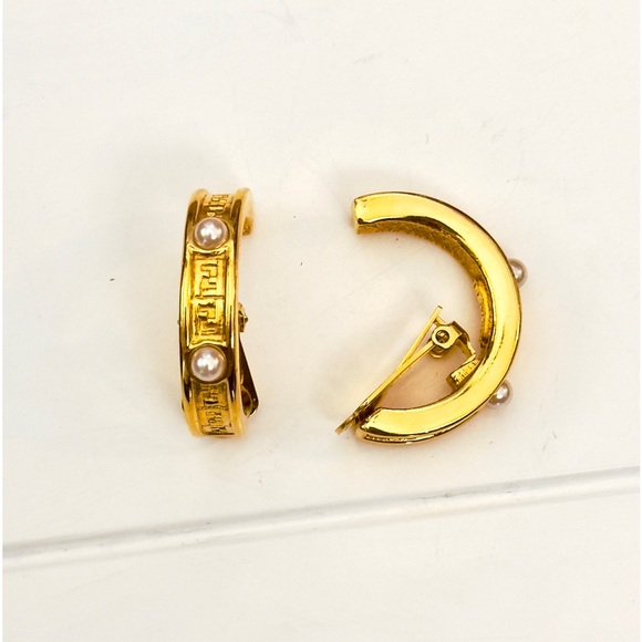 Vintage Fendi Gold Hoop Earrings - Picture 6 of 6